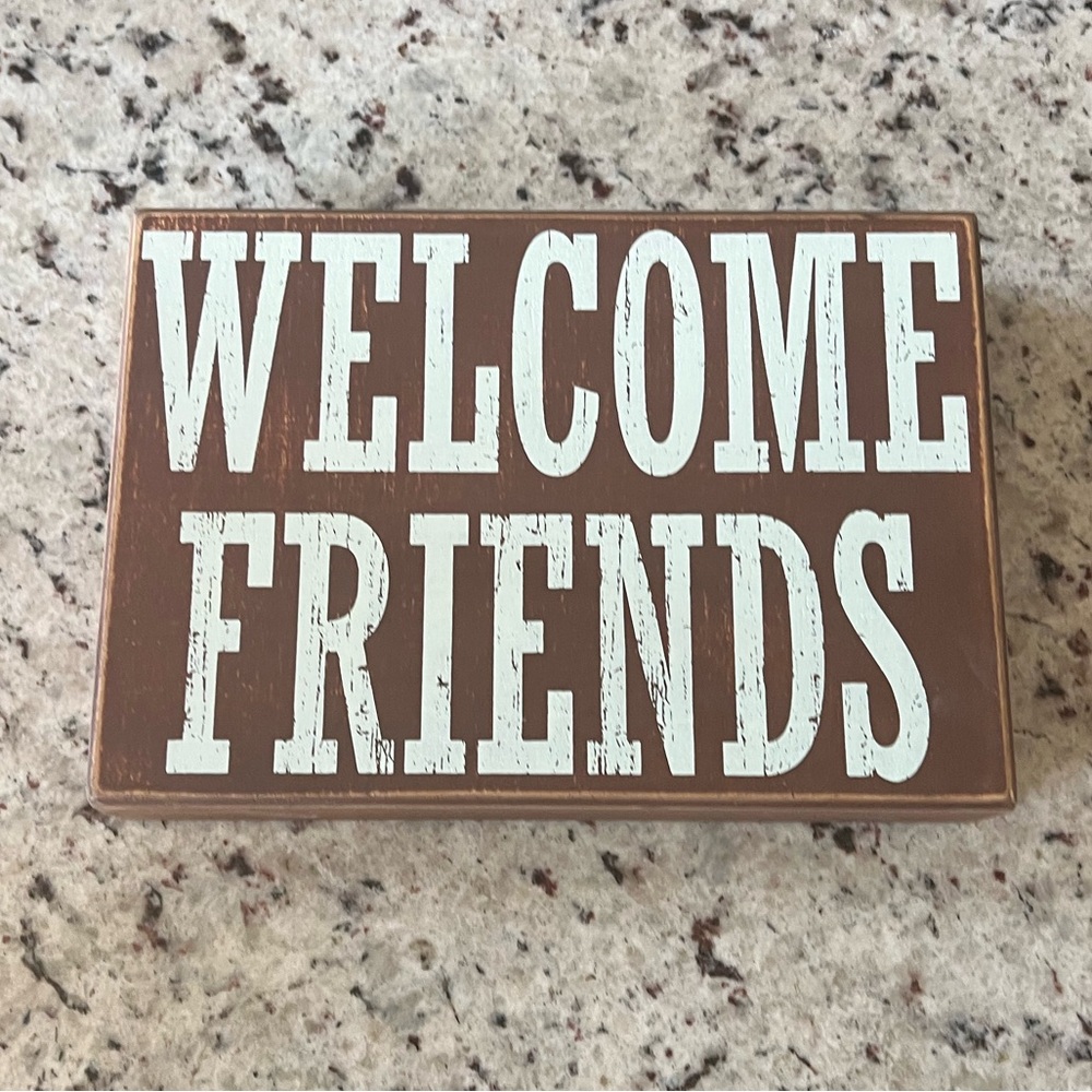 Designs by Kathy Rustic Brown and White Welcome Sign